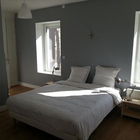 Bull'It Hotel Saint-Genis-Laval Ruang foto