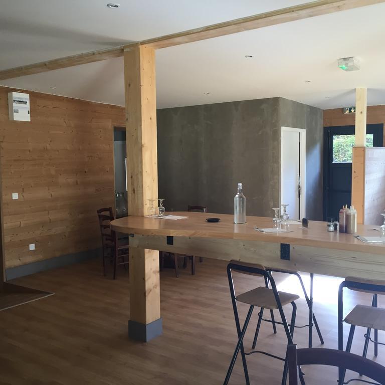 Bull'It Hotel Saint-Genis-Laval Bagian luar foto